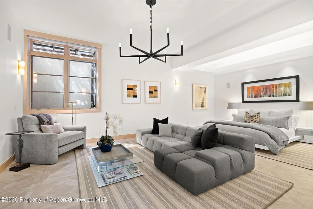 14 of 27 - 204 N Monarch Street, Aspen, CO