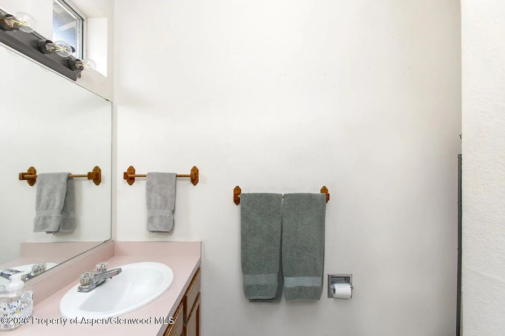 12 of 30 - 1420 Orchard Avenue, Silt, CO