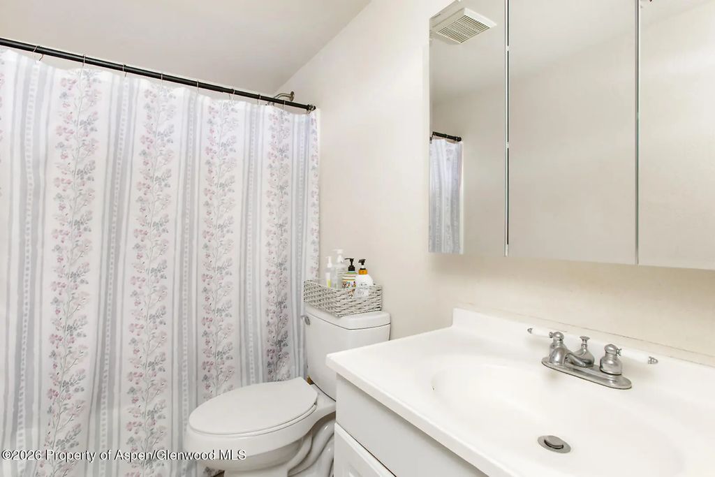 16 of 30 - 1420 Orchard Avenue, Silt, CO