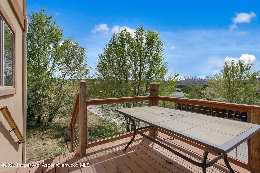 22 of 30 - 2013 Ballard Avenue, Silt, CO