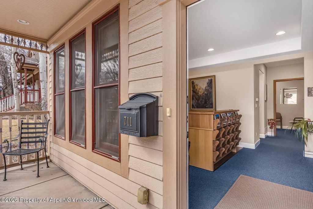 6 of 47 - 711 Main Street, Carbondale, CO