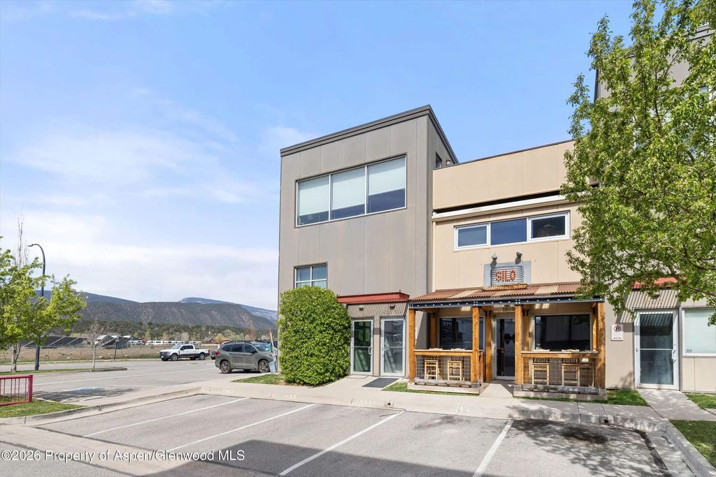 13 of 15 - 1909 Dolores Way 2, Carbondale, CO