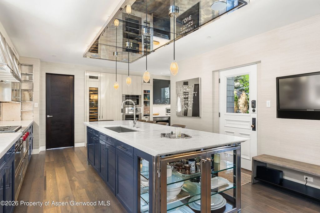 8 of 60 - 101 E Hallam Street, Aspen, CO