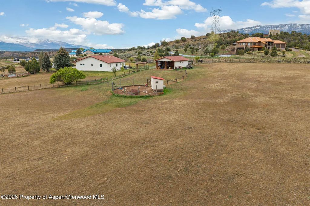6 of 56 - 1007 Mesa Drive, Rifle, CO