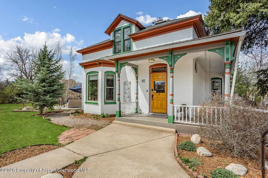 1 of 32 - 85 N 8th Street, Carbondale, CO