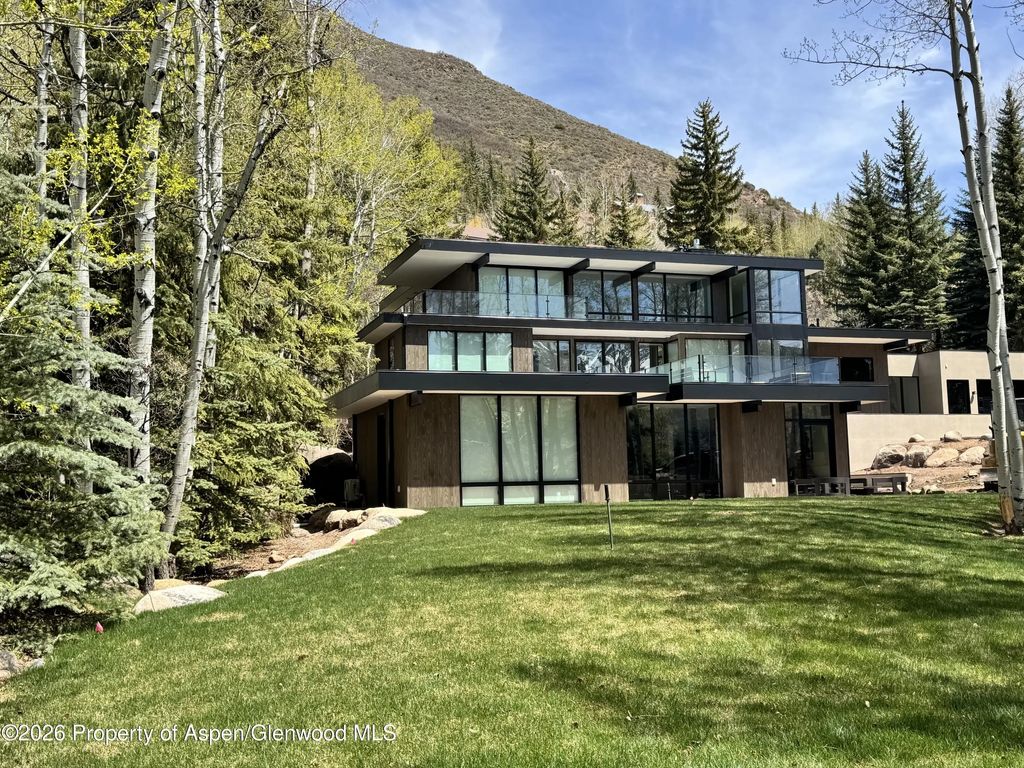 323 E Reds Road, Aspen