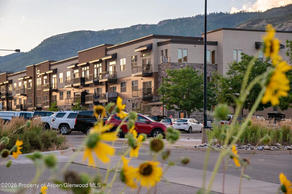 24 of 33 - 253 Wulfsohn Road 316, Glenwood Springs, CO