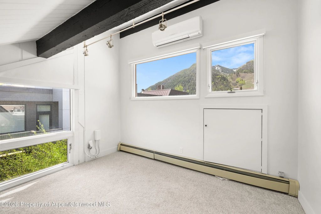 11 of 16 - 605 E Main Street #9, Aspen, CO
