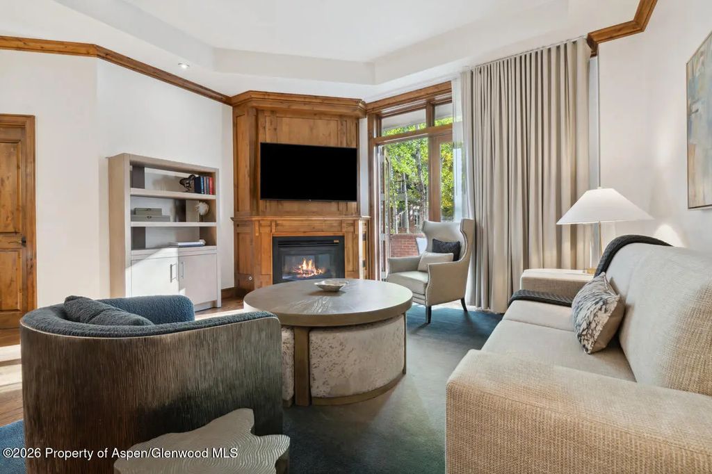 5 of 29 - 415 E Dean St, Unit 5, Weeks 9 & 10, Aspen, CO