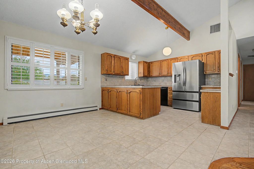 8 of 28 - 596 E Valley Court, Grand Junction, CO