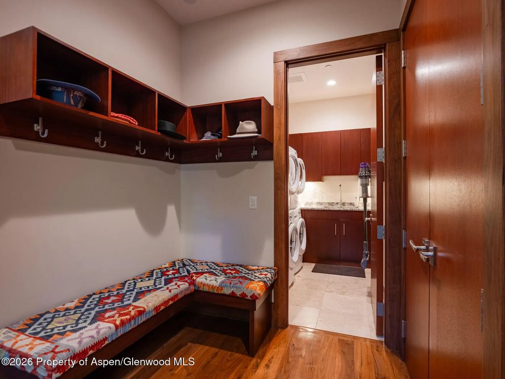27 of 39 - 750 S Starwood Road, Aspen, CO