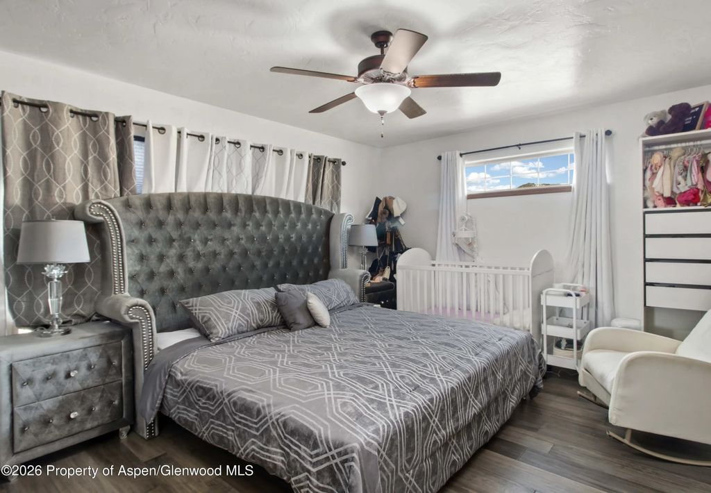 8 of 25 - 164 N Wildhorse Drive, New Castle, CO