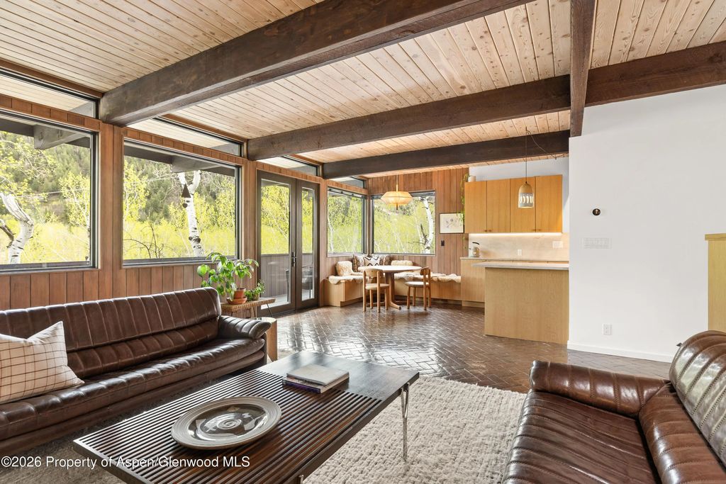 284 Eastwood Drive, Aspen