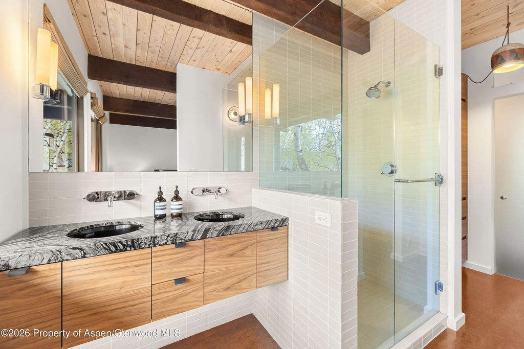 14 of 32 - 284 Eastwood Drive, Aspen, CO
