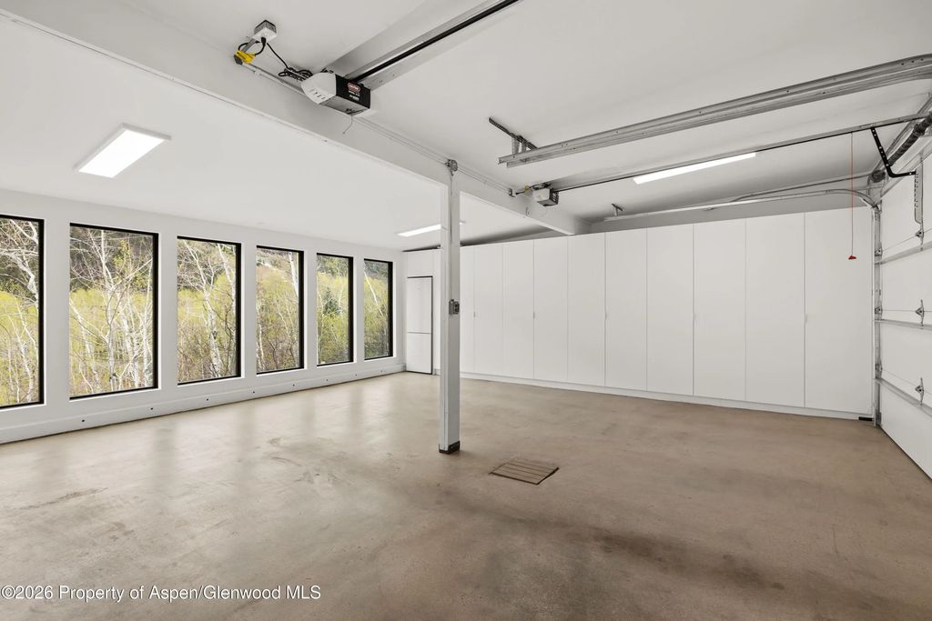 27 of 32 - 284 Eastwood Drive, Aspen, CO