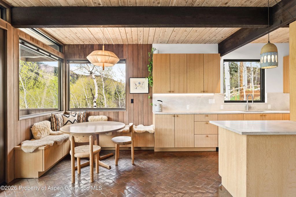8 of 32 - 284 Eastwood Drive, Aspen, CO