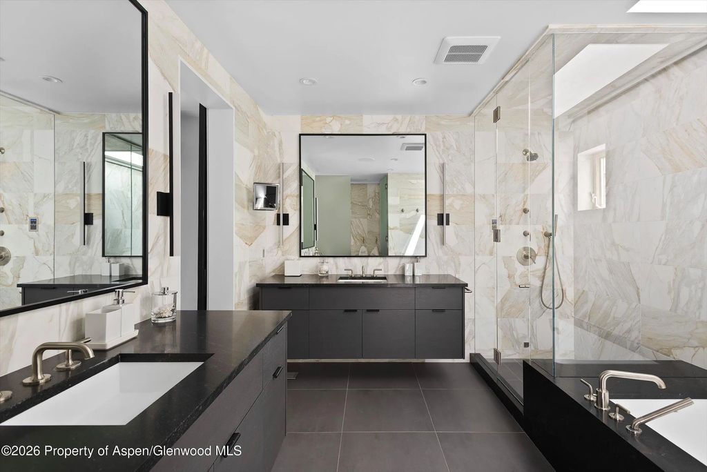 20 of 28 - 121 W Hyman Avenue B, Aspen, CO