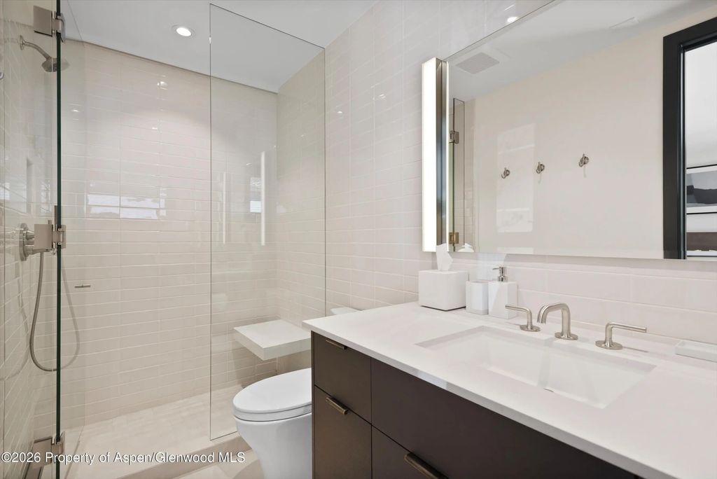 24 of 28 - 121 W Hyman Avenue B, Aspen, CO