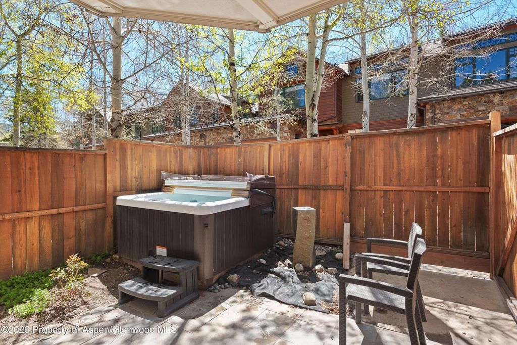27 of 28 - 121 W Hyman Avenue B, Aspen, CO