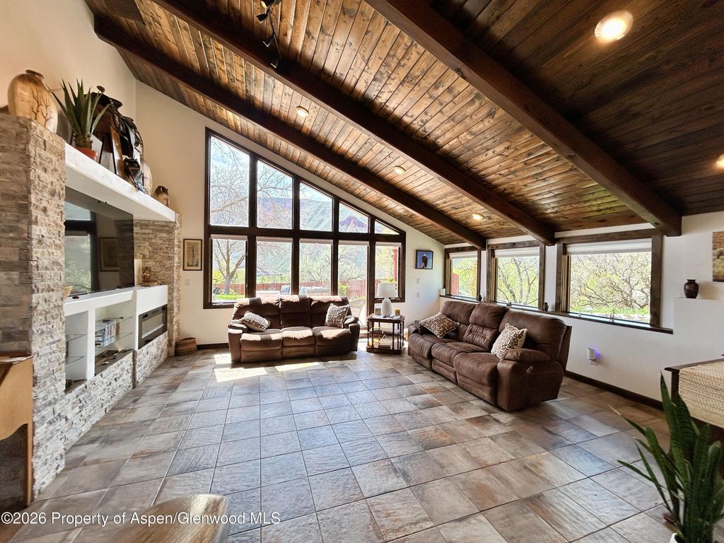 4 of 24 - 111 Cardinal Lane, Glenwood Springs, CO