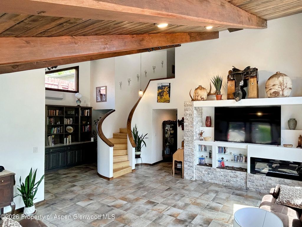 8 of 24 - 111 Cardinal Lane, Glenwood Springs, CO