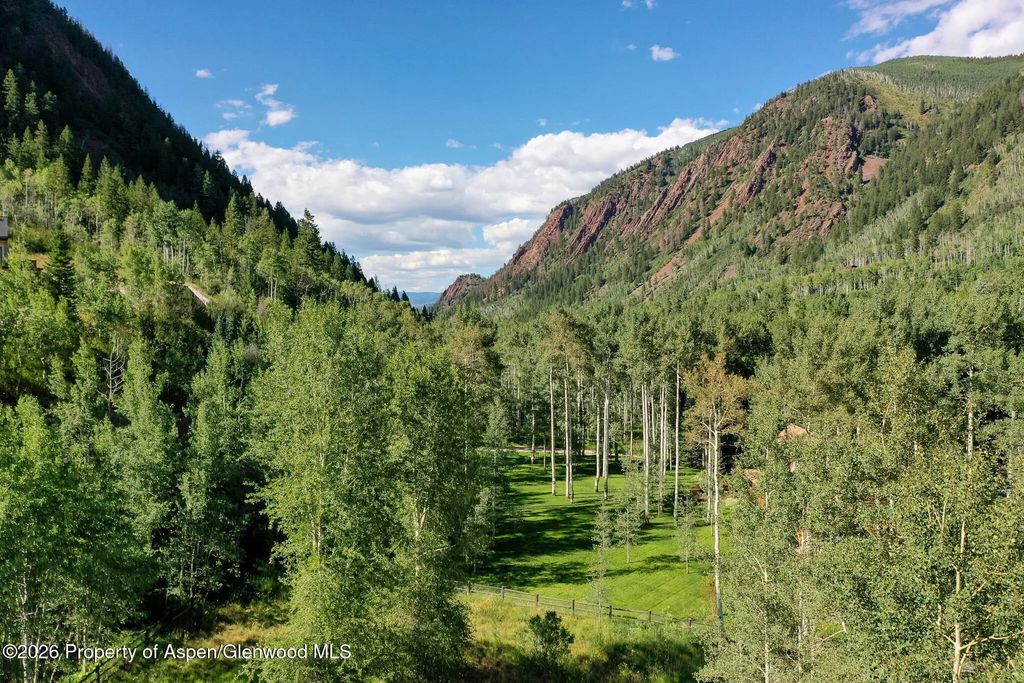 40 of 48 - 285 Conundrum Road, Aspen, CO