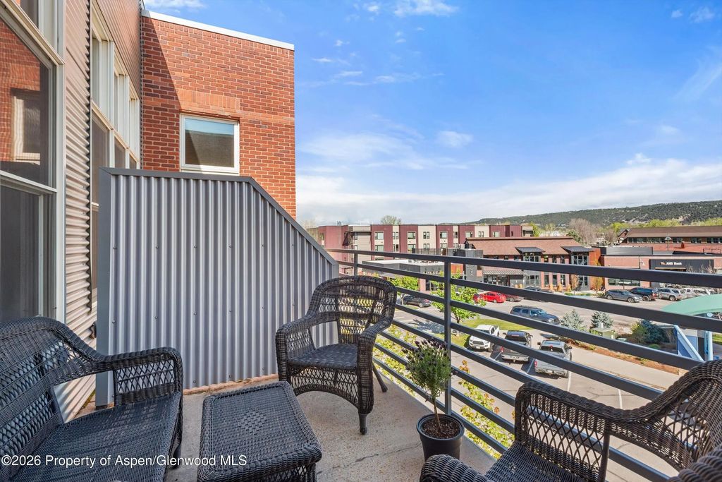 11 of 25 - 231 Robinson Street 318, Basalt, CO