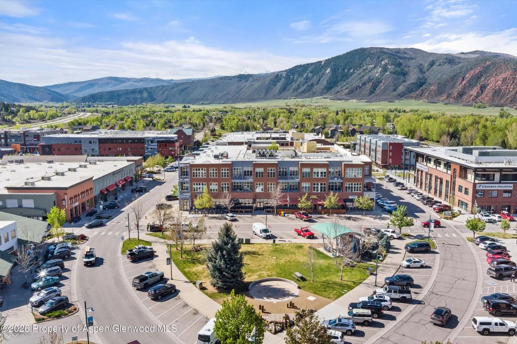 19 of 25 - 231 Robinson Street 318, Basalt, CO