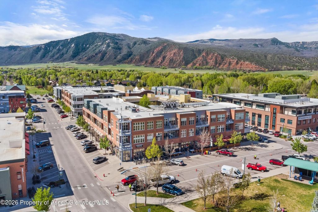 21 of 25 - 231 Robinson Street 318, Basalt, CO