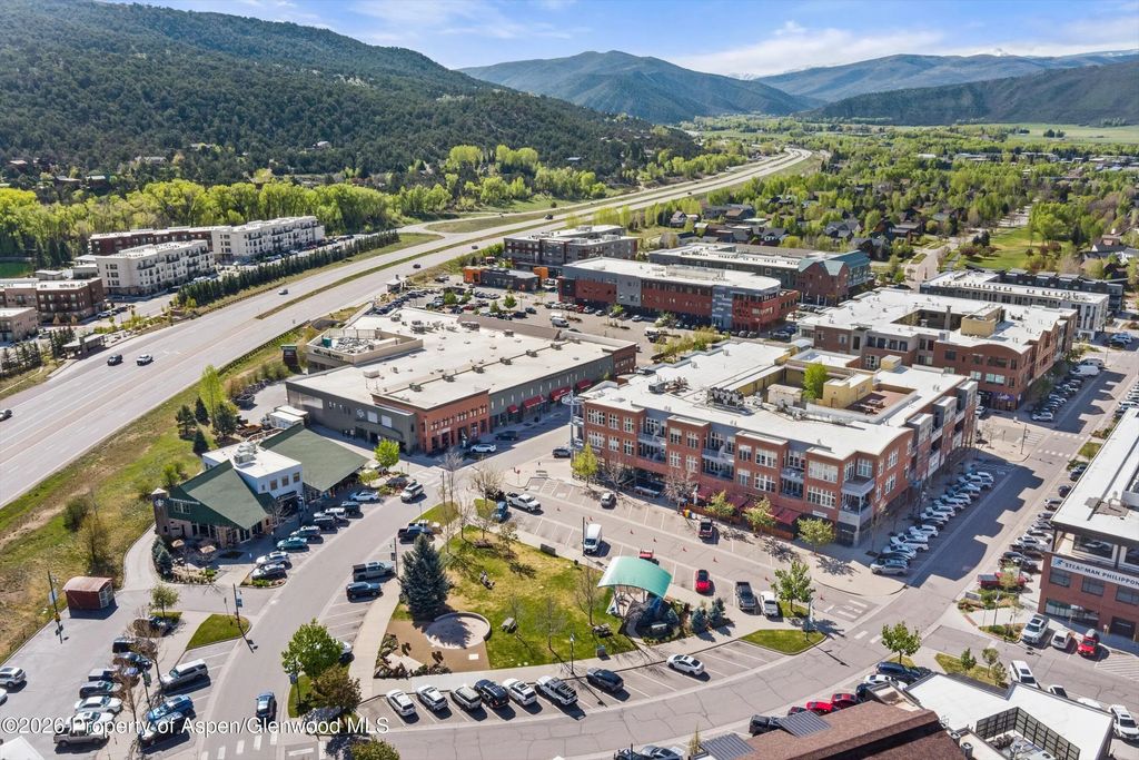 22 of 25 - 231 Robinson Street 318, Basalt, CO