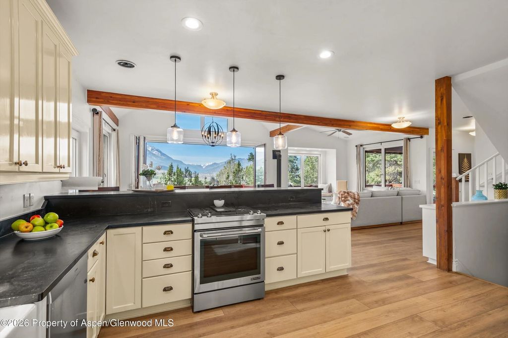 7 of 57 - 362 County Road 165, Carbondale, CO