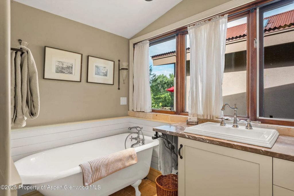 39 of 83 - 1625 Prince Creek Road, Carbondale, CO
