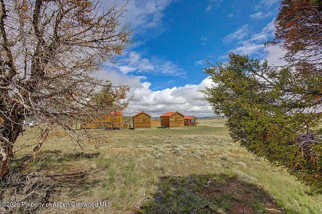 41 of 70 - 17 W County Road 85, Maybell, CO