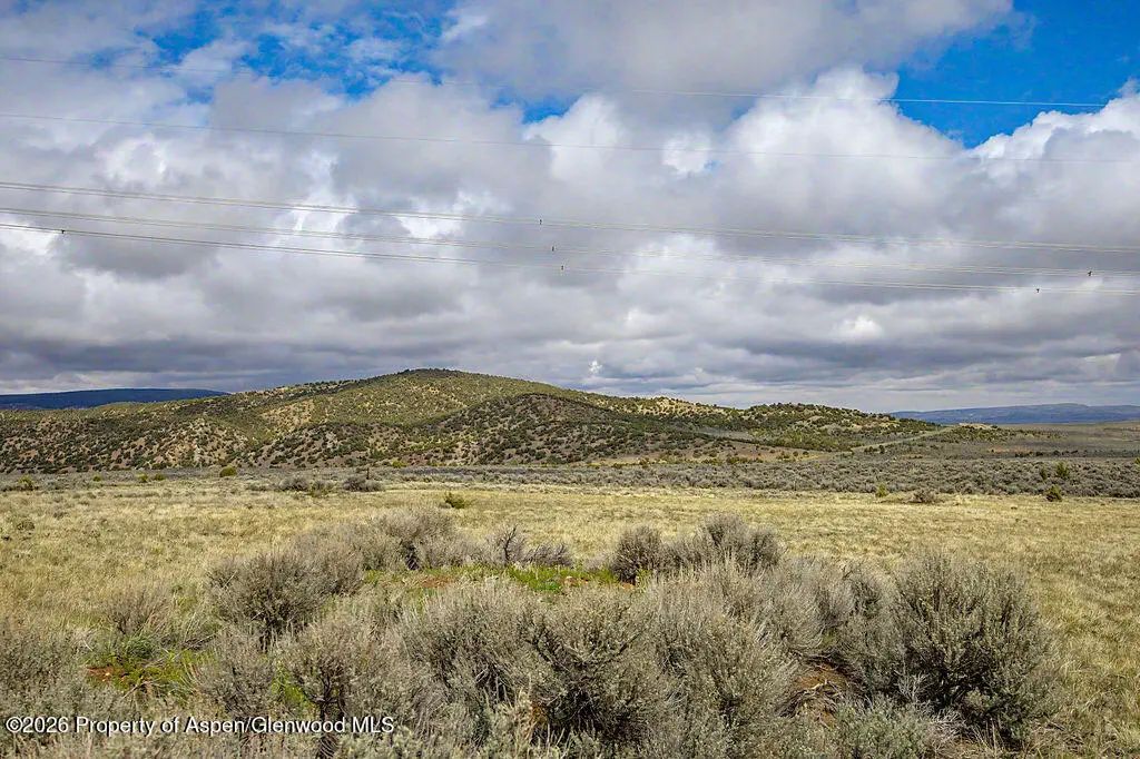 43 of 70 - 17 W County Road 85, Maybell, CO
