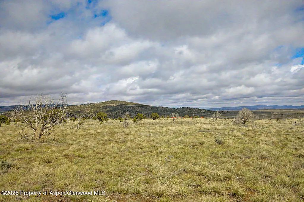 44 of 70 - 17 W County Road 85, Maybell, CO