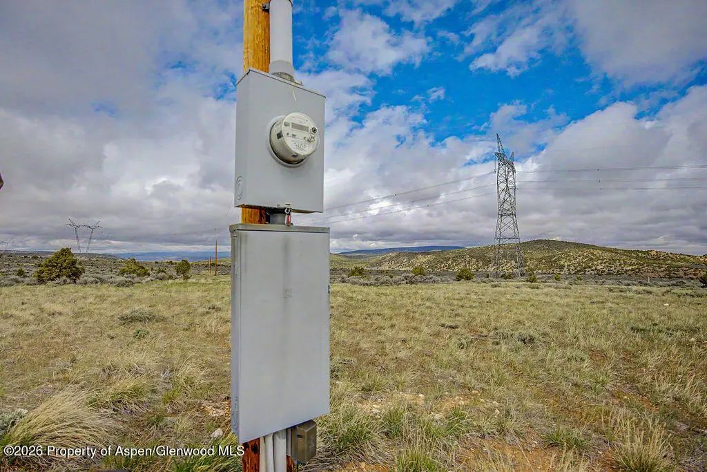 55 of 70 - 17 W County Road 85, Maybell, CO