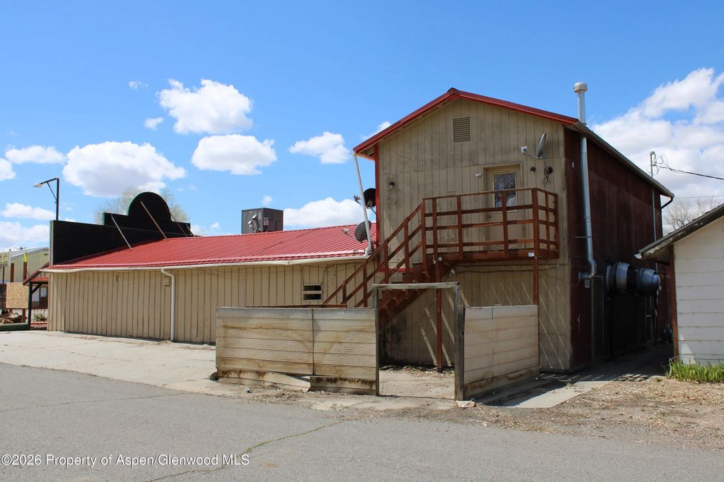 4 of 22 - 302 W Main Street, Rangely, CO