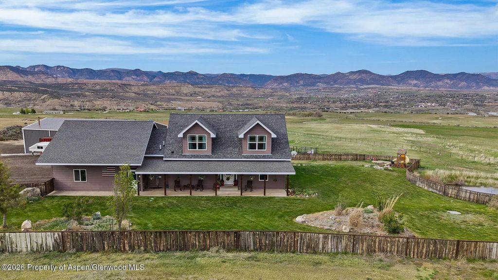 6 of 51 - 8877 County Road 320, Rifle, CO
