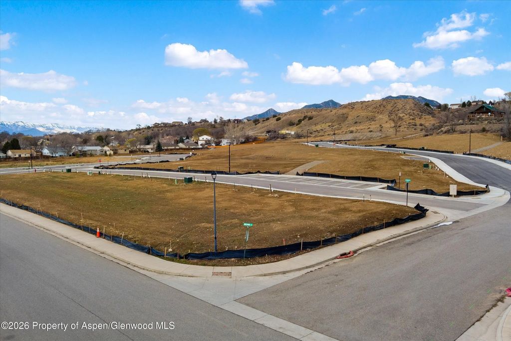 19 of 24 - Lot 63 Camario Court, Silt, CO