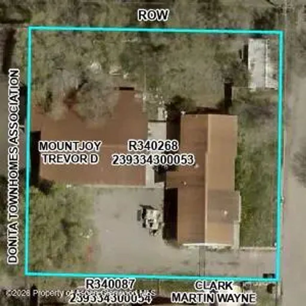 385 S 7th Street, Carbondale
