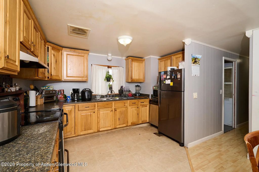 26 of 30 - 385 S 7th Street, Carbondale, CO
