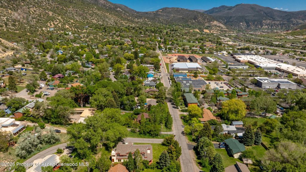 10 of 40 - 9 Creekside Court, Glenwood Springs, CO
