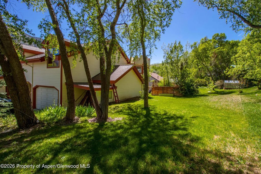 11 of 40 - 9 Creekside Court, Glenwood Springs, CO