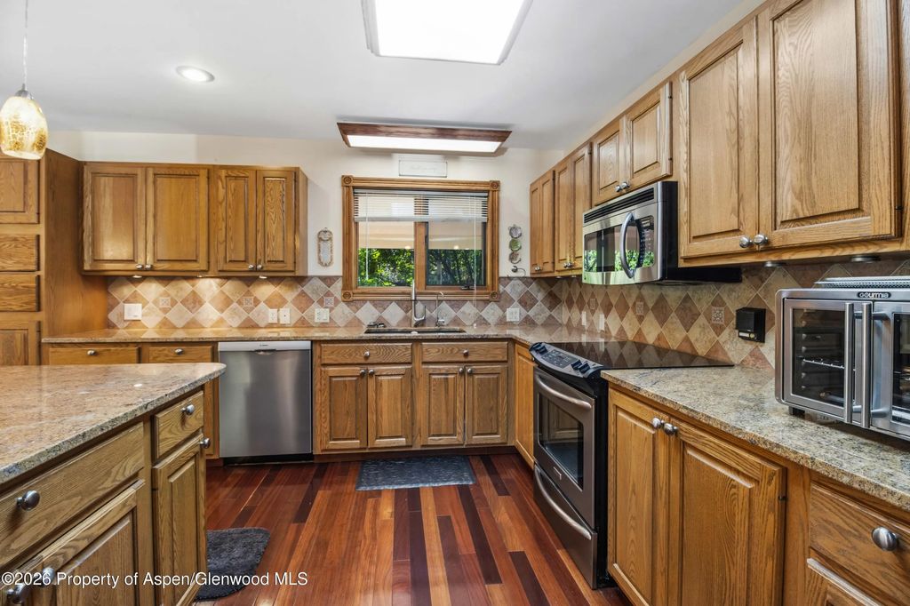 21 of 40 - 9 Creekside Court, Glenwood Springs, CO