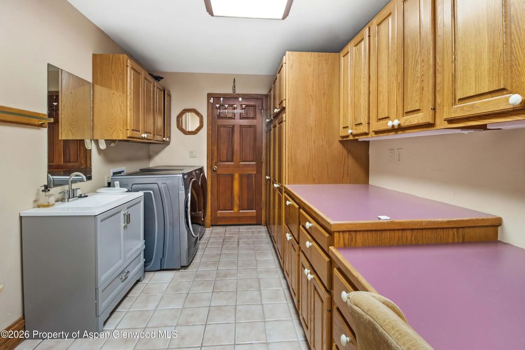 23 of 40 - 9 Creekside Court, Glenwood Springs, CO