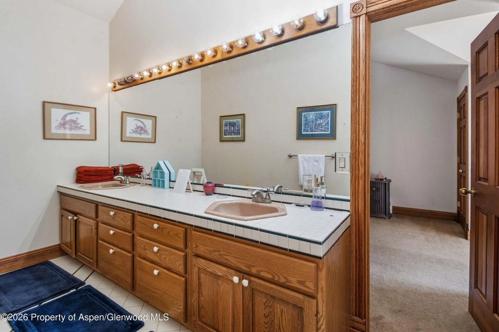 30 of 40 - 9 Creekside Court, Glenwood Springs, CO
