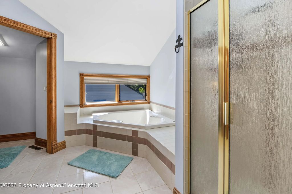37 of 40 - 9 Creekside Court, Glenwood Springs, CO