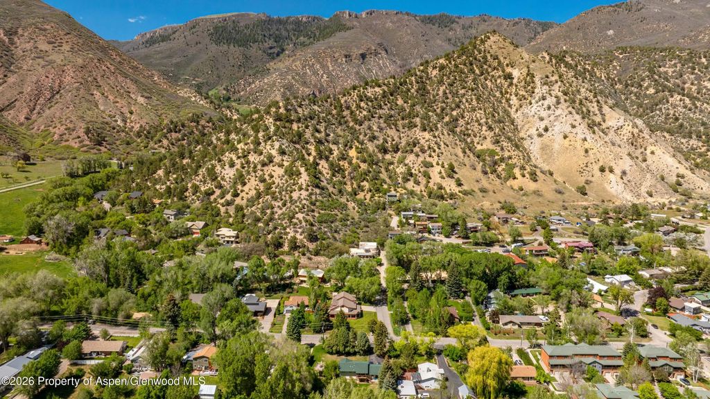 8 of 40 - 9 Creekside Court, Glenwood Springs, CO