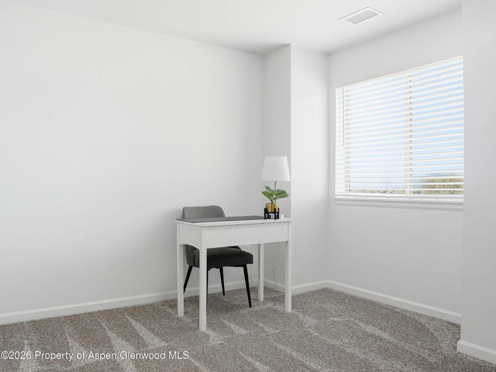 10 of 17 - 692 Ponderosa Drive, Silt, CO