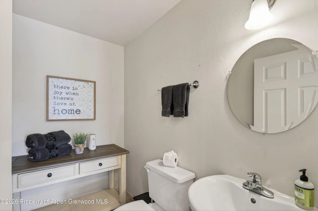 11 of 26 - 542 N 4th Street, Silt, CO